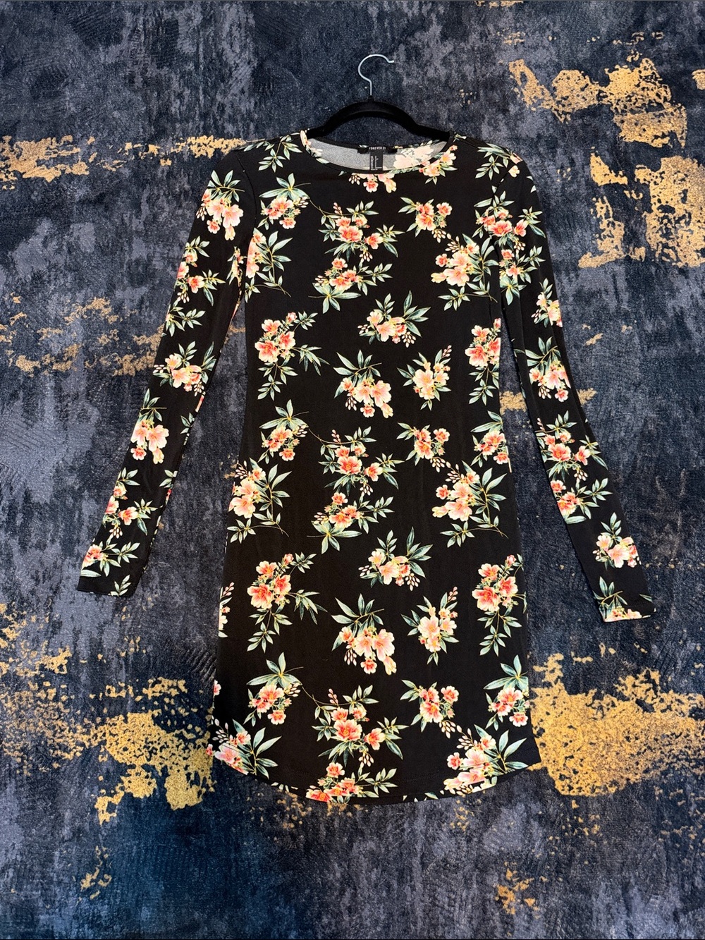 Forever 21 Black Floral Long-Sleeve Mini Dress